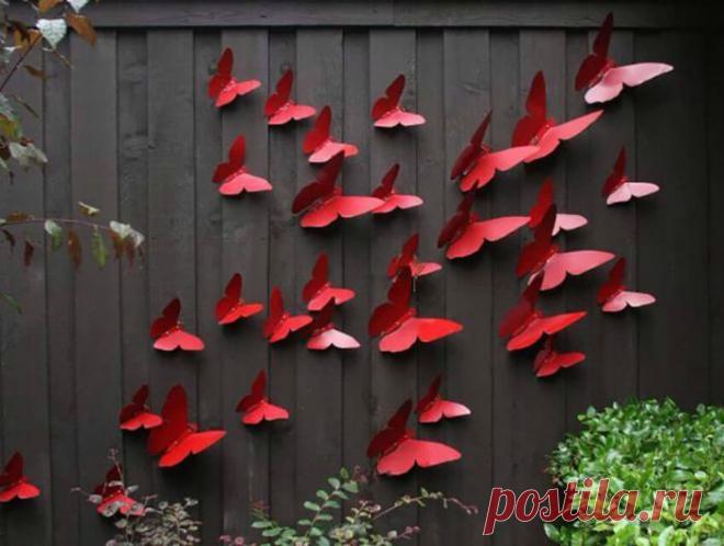 Необычные идеи оформления дачных заборов