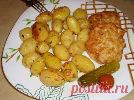 Картофель к праздничному столу - быстро, вкусно, красиво! и посуду мыть не надо!)