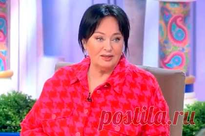 Харламов высмеял матерившуюся в «Давай поженимся!» Гузееву. Гарик Харламов в своем Instagram снова пошутил над ведущей программы «Давай поженимся!» Ларисой Гузеевой. В поле зрения юмориста попал выпуск передачи, в котором знаменитость произносит нецензурные реплики, общаясь с женихом из США. Комик опубликовал в соцсети отрывок из эпизода, в который добавлена сцена из фильма.