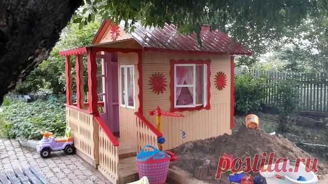 Дедуля и бабуля старались для внуков!)))