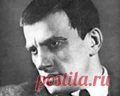 Сегодня 14 апреля в 1930 году умер(ла) Владимир Маяковский