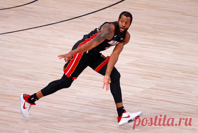 36-летний Игудала зимой был в шаге от пенсии, а сегодня превратился в Стефа Карри и вывел «Хит» в финал. Шестой подряд для Андре! - Видео НБА - Блоги - Sports.ru