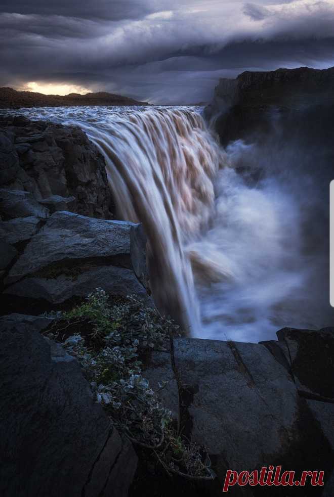 Landscape & Nature Photography Dettifoss, Iceland - by Daniel Fleischhacker
