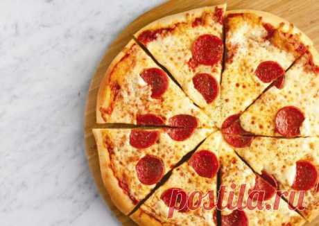 Breadworld by Fleischmann's® : 30 Minute Pizza Crust Recipe