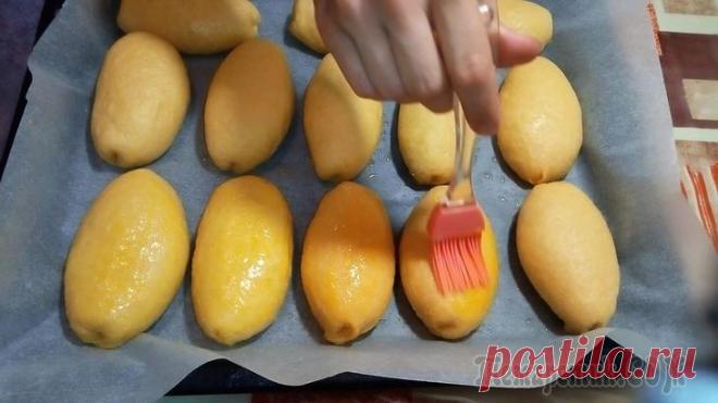 Духовые пирожки на безопарном дрожжевом тесте.