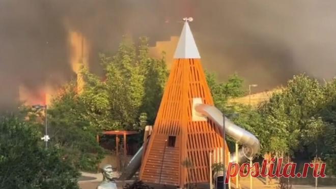 В дагестанской синагоге во время теракта сгорели свитки Торы. Пожар в синагоге дагестанского Дербента, который произошел в результате теракта, уничтожил свитки Торы (главная священная книга иудеев — Прим. ред.). Об этом пишет РИА Новости со ссылкой на президента Федерации еврейских общин ...