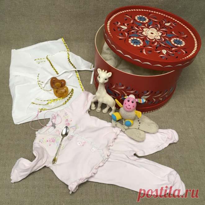 Что лучше подарить на рождение ребенка?
Вы стали Мамой, бабушкой, дедушкой ... словом в вашей семье появилась наследница, продолжатель рода, а может вы только готовитесь к этому торжественному событию.
Что подарить новорожденному?
Что подарить на рождение девочке?
В чем хранить первые вещи малыша?