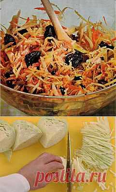 Капустный салат с черносливом и грецкими орехами