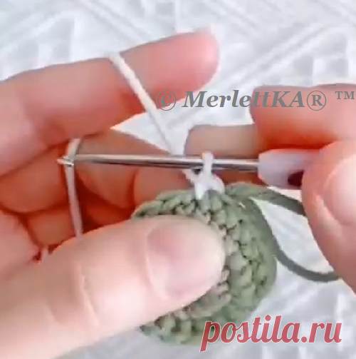А вы правильно меняете нить?