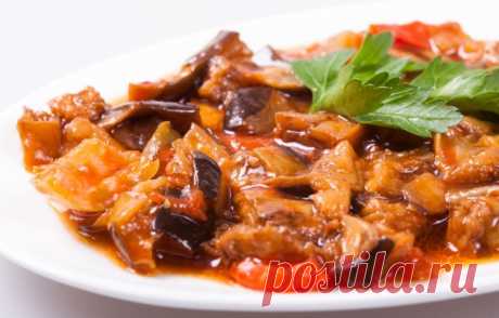 Баклажаны тушеные с овощами / Простые рецепты