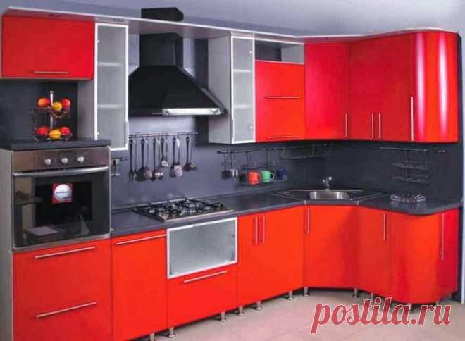 ЧУДЕСА ДИЗАЙНА: Необычные интерьеры кухни (фото)