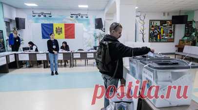 Аналитик: выборы в Молдавии прошли с гигантским количеством фальсификаций. Выборы прошли с гигантским количеством фальсификаций, подчеркнул в беседе с RT руководитель направления дипломатических исследований Института стратегических исследований и прогнозов РУДН кандидат исторических наук Александр Бобров. Читать далее