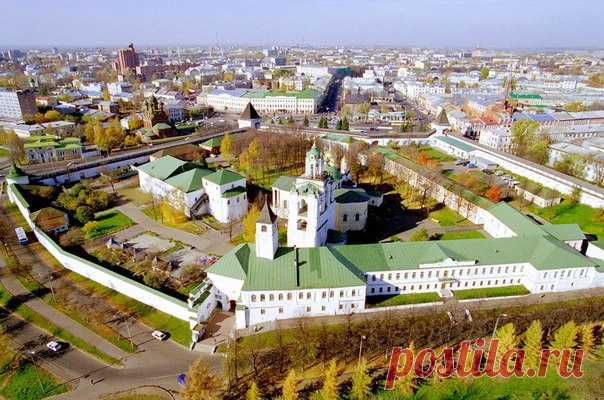 Друзья! 27 мая, в День города, мы приглашаем вас принять участие в супер-пупер флэшмобе #Обнимемсердцегорода! 

В 14.00 мы соберёмся у Спасо-Преображенского монастыря, выстроимся в цепочку и обнимем сердце города, после чего зафиксируем результат с воздуха с помощью квардрокоптера! 

В этот день сообщество #ЯрГражданин объявит акцию #1007ДобрыхДел! 

Вступайте в группу мероприятия Обнимем сердце города! и регистрируйтесь он-лайн https://docs.google.com/forms/d/1-McUtXYGpSb...