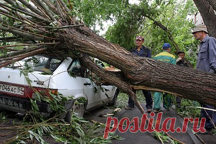 На российский город обрушился ураган