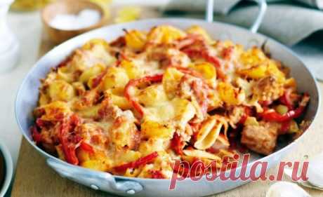 ​Испанская запеченная паста с тунцом