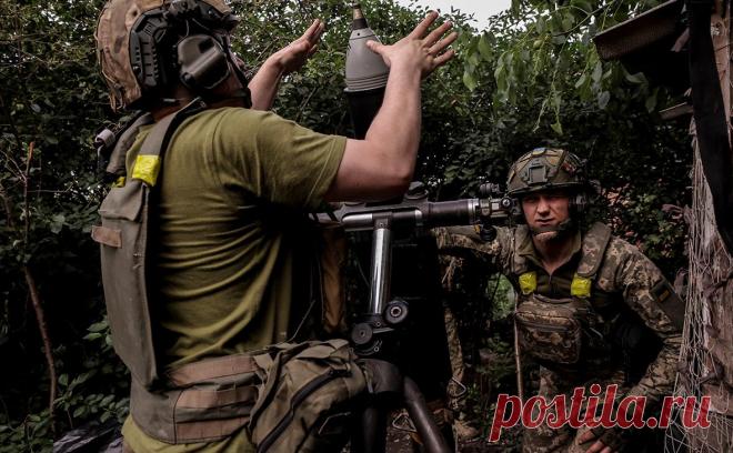 Боррель рассказал о способе обойти вето Венгрии на помощь Украине. ЕС предложил Венгрии сделку, аналогичную той, что страна заключила с НАТО: она не участвует в закупках оружия, но и не блокирует решение о помощи Украине, сообщил Боррель. Пока Будапешт не согласился