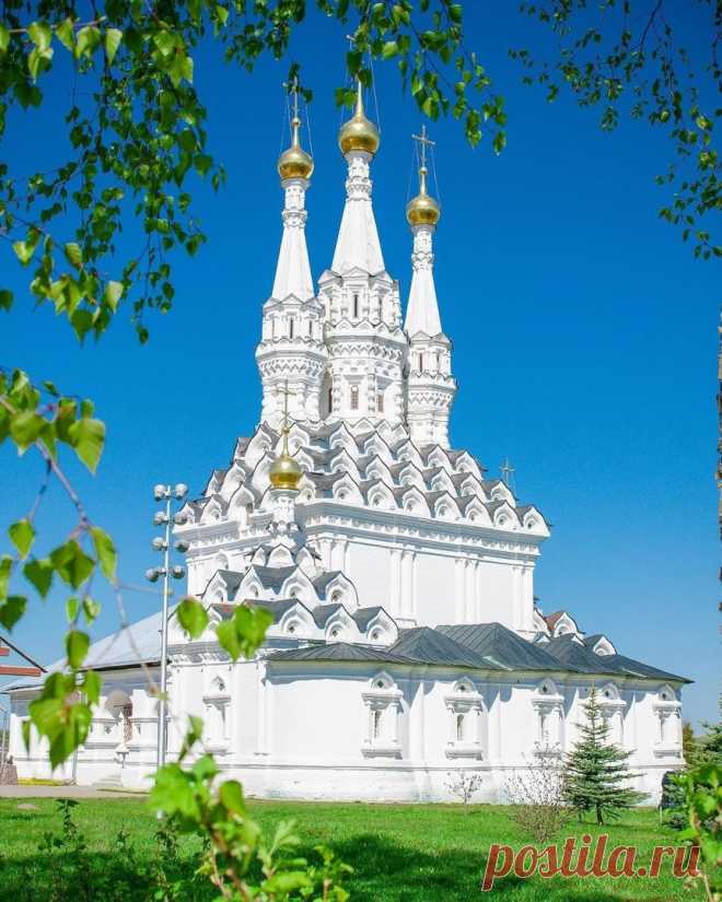 Вяземский Иоанно-Предтеченский Монастырь, Смоленская область.
📷 Аня Юхова
