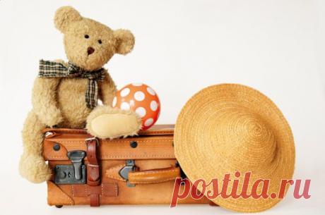 Планируем бюджет для отпуска
Планировать и управлять своими финансами надо не только готовясь к отдыху, но и в процессе самого отпуска. И здесь тоже можно применить метод 4-х конвертов.