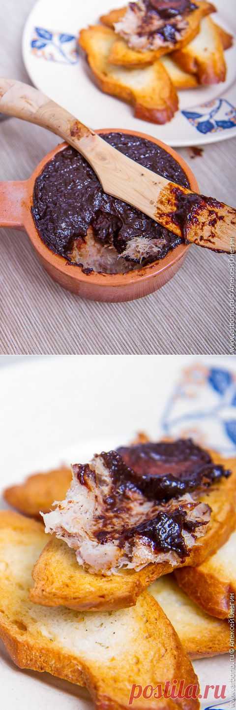 Рийет из кролика с черносливом | Кулинарные заметки Алексея Онегина