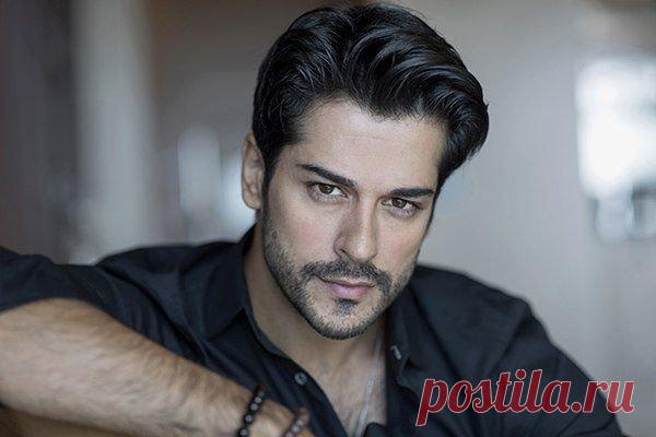 Затмил Бурака Озчивита: кто теперь самый популярный актер в Турции | ЖенТВ Пульс Mail.ru Назван самый высокооплачиваемый актер.