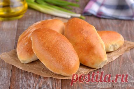 Пирожки с зеленым луком и яйцом в духовке.

Готовим вкуснейшие пирожки из дрожжевого теста на воде с начинкой из зеленого лука и куриных яиц. Такие пирожки можно пожарить в масле на сковороде или запечь в духовке.
