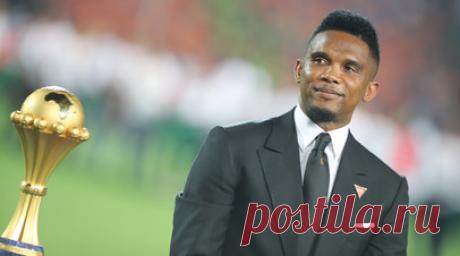 «Не платит, а живёт в роскоши»: дочь экс-футболиста Это&amp;#039;О требует отправить его в тюрьму из-за алиментов. Дочь экс-нападающего «Барселоны», «Челси» и «Анжи» Самуэля Это'О требует осудить отца на год тюрьмы за уклонение от уплаты алиментов. По словам юристов, бывший спортсмен задолжал Эрике До Росарио Ньевес около €90 тыс. Если суд признает его вину, президенту Федерации футбола Камеруна грозит реальный срок, так как он уже отбывает условное наказание за уход от налогов. Читать далее