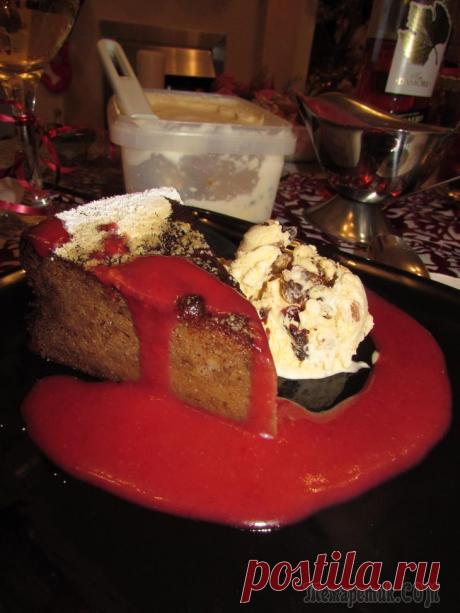 Апельсиновый торт (без глютена) с мороженым из Рождественского пудинга по рецепту Тома Керриджа