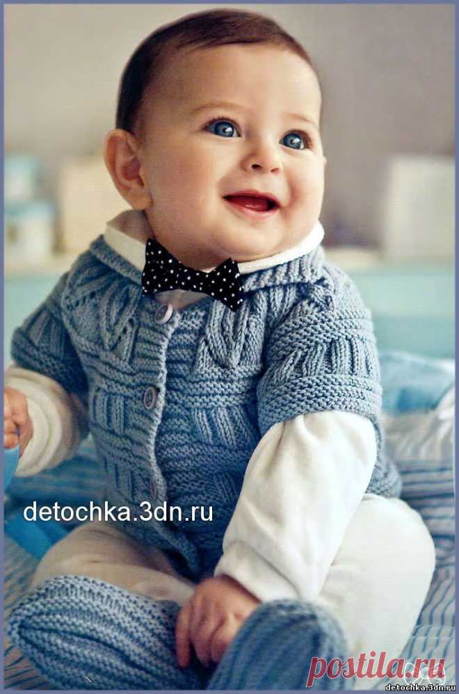 ДЕТСКАЯ ВЯЗАНАЯ БЕЗРУКАВКА ДЛЯ МАЛЬЧИКА