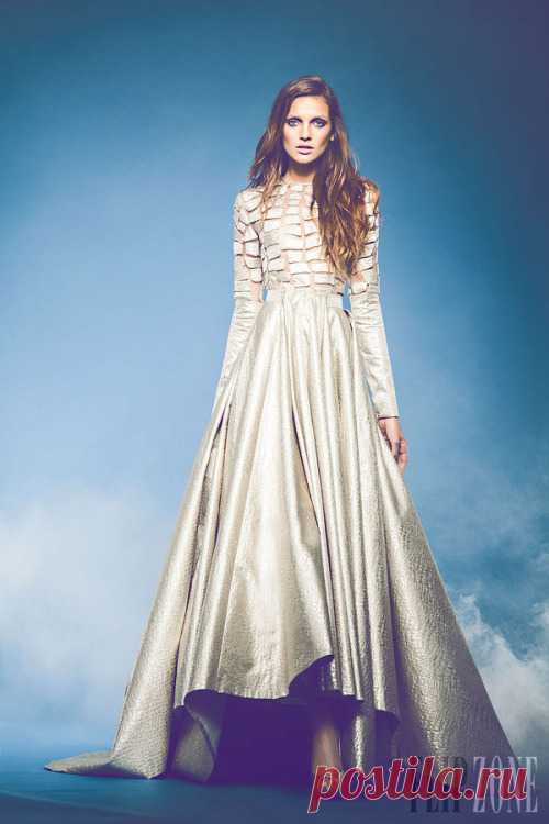 Awesome Wedding Dresses - Page 1 of 24