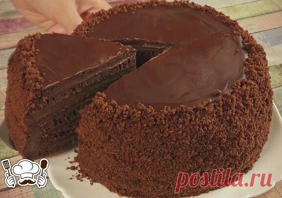 Готовим вкуснейший торт без хлопот. Все просто, легко и вкусно!‍🥮

ТОРТ «ТЁМНАЯ НОЧЬ» НА СКОВОРОДЕ 

Десерт получается очень вкусным и нежным. Тортик легко режется, коржи получаются мягкими и не сильно влажными.
Такой десерт отлично подойдёт для уютного семейного ужина, а при правильной подаче, его не стыдно подать на праздничный стол! 

Нам понадобится:
 
Для коржей:
 
-3-4 стол.л мёда
-1,5 чайн.л соды
-110 гр. сливоч. масла
-4 яйца
-100 гр. сахара
-2 стол.л какао
-200 г...