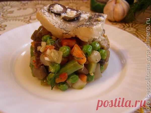 Рыба с овощами в оригинальном соусе / Рецепты с фото