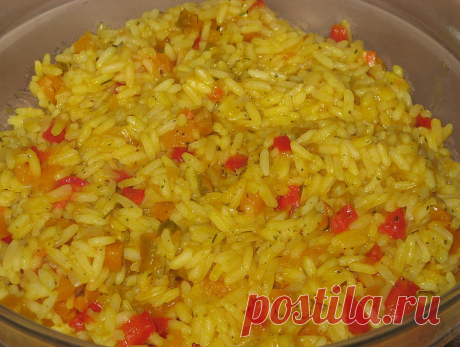 Ryžiai su moliūgu ir paprika - garnyras pasakiškai tinkantis prie vištienos ! Ryžiai su moliūgu ir paprika - garnyras pasakiškai tinkantis prie vištienos ! - patiekalas, kurį nesunkiai pasigaminsite pagal šį receptą. Daug gerų, išbandytų receptų, kuriuos privalai išmėginti!