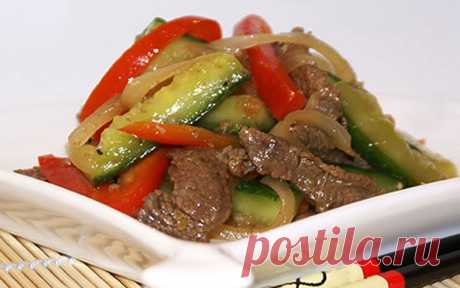 Огурцы с мясом по корейски ·