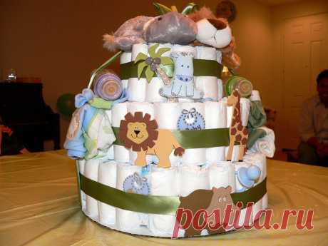 zoo-animal-diaper-cake-by-ewen-and-donabel.jpg (800×600)