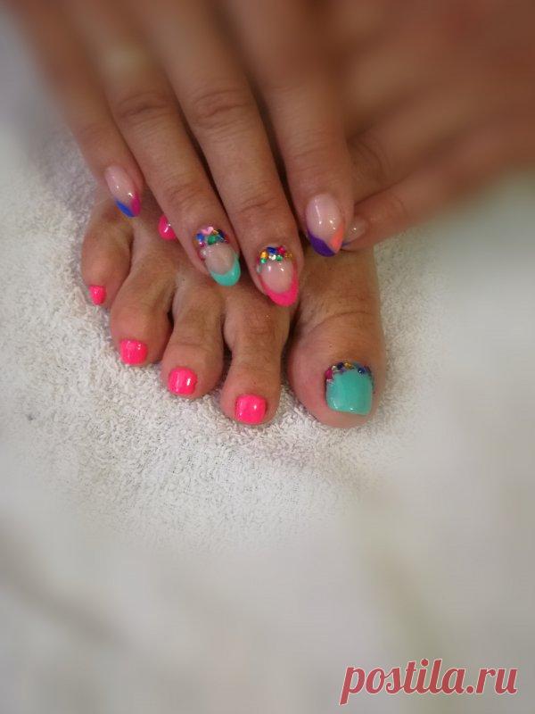 Маникюрчик на Лесном - Украина , Киевская обл. , Киев