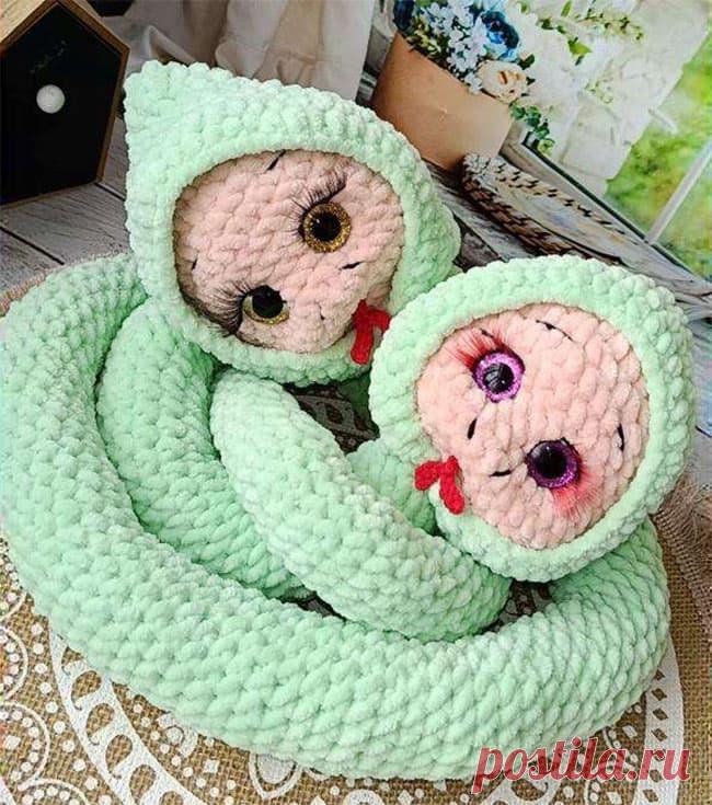 Змейка в капюшоне крючком. Амигуруми схемы и описания. Автор: Наталья Ходунова | IRINELY.ART