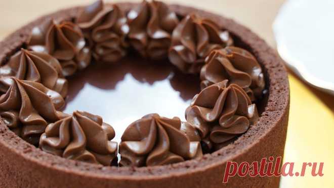 커피 초코 무스케이크 / Coffee Chocolate Mousse Cake Recipe / Chocolate Biscuit Joconde 안녕하세요.분 베이크입니다.오늘은 초콜릿의 영원한 짝꿍~~!!커피와 초콜릿으로 맛있는 무스를 만들어 봤어요.일명, 커피 초콜릿 무스 케이크 되겠습니다.비스퀴를 만들고 남은 노른자 3개로 앙글레이즈 소스를 만들고, 커피와 초콜릿을 같이 넣어 무스로 만들었더니.. 너무 너무 맛이 좋았...