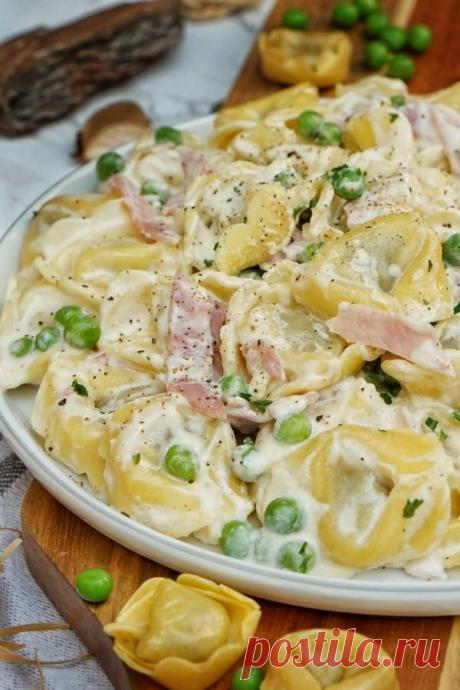 Tortellini alla Panna mit Erbsen - schnelles und einfaches Rezept