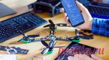 Глава Артюхов: школьники Ямала осваивают навыки программирования дронов. Глава Ямало-Ненецкого автономного округа Дмитрий Артюхов рассказал, что в Ноябрьске завершились соревнования для детей по управлению беспилотниками. Читать далее