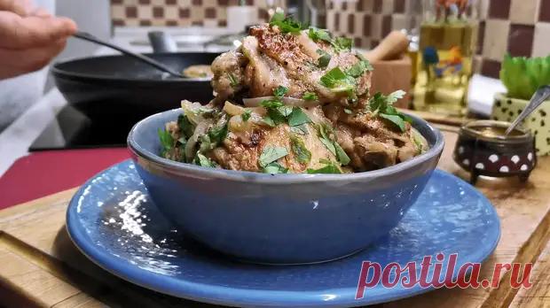 Такая грузинская закуска из курицы на праздничном столе никогда не помешает. Можно горячую подать, а холодная еще вкуснее - Будет вкусно - Медиаплатформа МирТесен