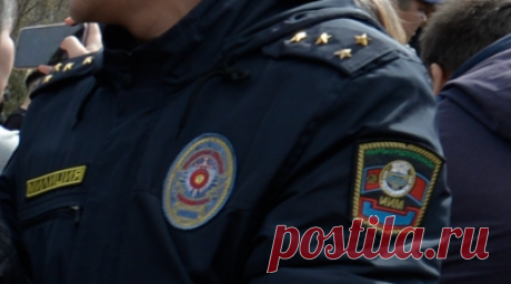 В Киргизии проводят проверку после закидывания камнями поезда с туристами. В главном управлении внутренних дел Чуйской области Киргизии проводят проверку по факту закидывания камнями поезда с туристами из Европы. Читать далее