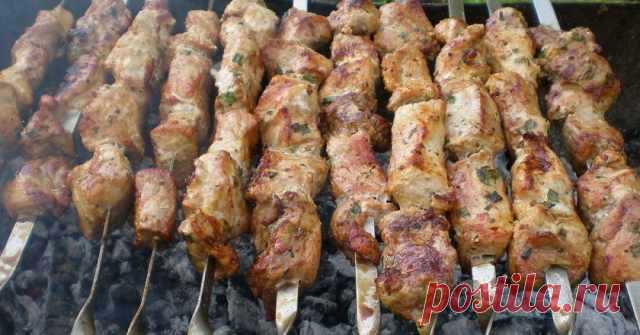 Хлебный маринад — последнее слово в приготовлении шашлыка: мясо резать не нужно, само распадается на волокна — Домашняя кулинария