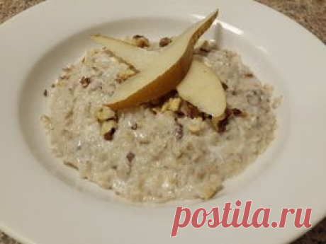 Овсяная каша с грушей и грецким орехом. Рецепт c фото, мы подскажем, как приготовить!