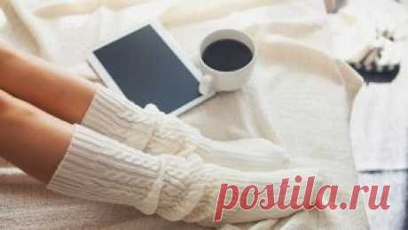 Как вернуть носкам белизну даже в крайне «запущенных» случаях Ничто не вечно под луной. Особенно, белизна среднестатистических носков. Пятна на подошве появляются почти моментально: от обуви, сомнительно чистых полов, пота – да от чего угодно. И если распечатывать каждую неделю новые – жалко, а в гостях разуваться – стыдно, пора принимать решительные меры...