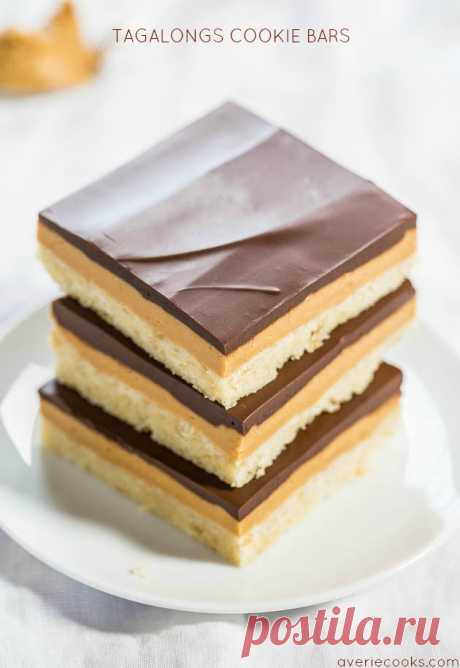 Buckeye Fudge - Averie Cooks