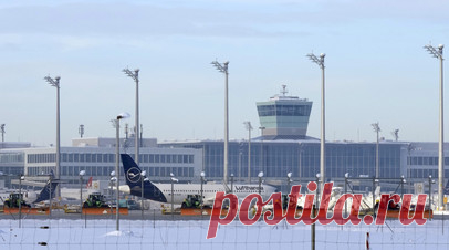 Bild: дроны над аэропортом в Мюнхене могли летать также над военным объектом. Замеченные над аэропортом Мюнхена неизвестные дроны якобы летали также над военным объектом в Эрдинге. Читать далее
