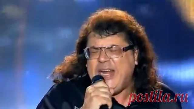 Шедевр 90-х Игорь Корнелюк — «Город, которого нет» 
Мало звезд, которые пестрели на экранах в 90-ые года, сохранились и остались популярными и в наше время. В «лихие» года появлялось огромное количество новых звезд, количество которых практически неис…