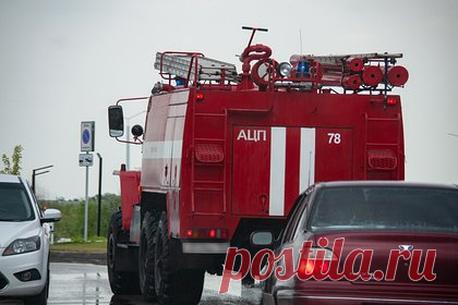 Власти оценили ущерб в атакованном БПЛА крымском поселке. Повреждения имущества в крымском поселке Раздольное после атаки беспилотного летательного аппарата (БПЛА) незначительные, их можно быстро устранить. Об этом заявил глава Госсовета республики Владимир Константинов в своем Telegram-канале. Он добавил, что никаких дополнительных сил не потребуется.