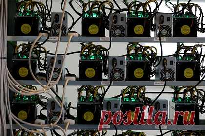 Китай открыл охоту на «подпольных» добытчиков криптовалюты. Власти Китая решили окончательно уничтожить криптовалютный рынок в стране и участили проверки, направленные на выявление незаконного майнинга, потребляющего много электричества. Усиление контроля связано с дефицитом электроэнергии в стране перед наступлением зимних холодов.
