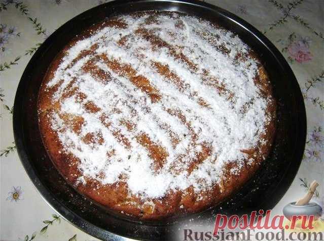 Постный пирог с грушами и овсяными хлопьями  рецепт отличного десерта для постного дня.Продукты (на 12 порций)
Мука пшеничная — 2 ст.
Масло растительное — 0,5 ст.
Мед — 2 ст. л.
Груша — 4 шт.
Сахар — 1 ст.
Хлопья овсяные — 0,5 ст.
Разрыхлитель теста — 2 ч.л.
Цедра лимона (тертая) — 1 ч.л.
Корица
Соль
Сок лимонный — 1 ч.л.
Вода — 1 ст.
Сахарная пудра